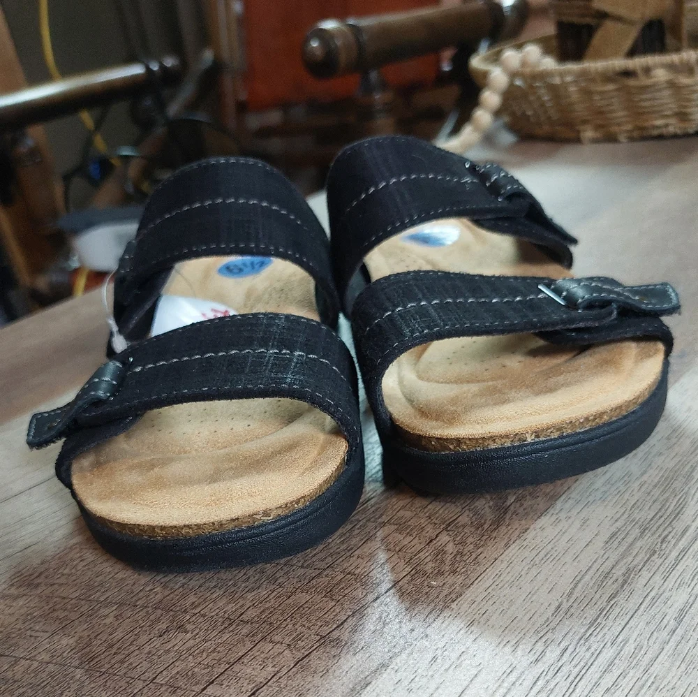 Clarks Collection Shoes Women Black Adjustable Slide Sandals April Dusk Size 6.5